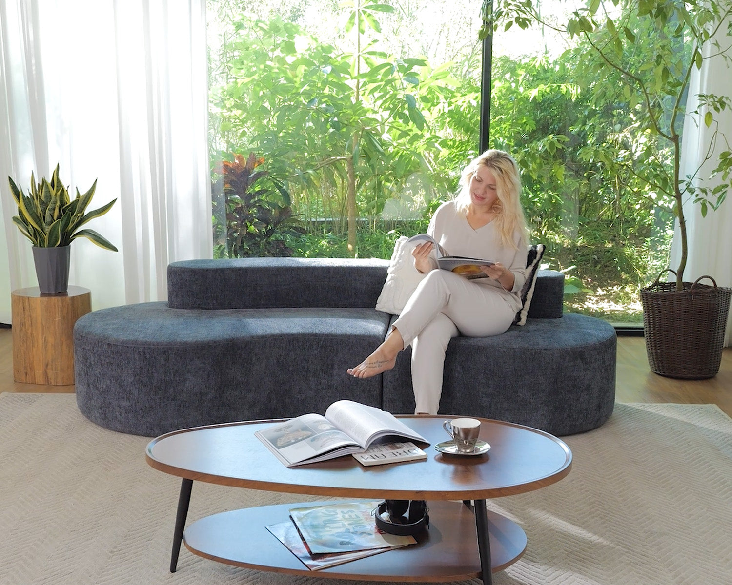 Arcadia CurveSeater Lounger